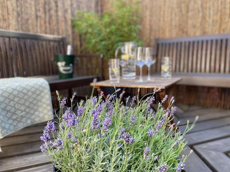 Windsor Cottage: Cosy, Charming, Full Of Character ภายนอก รูปภาพ